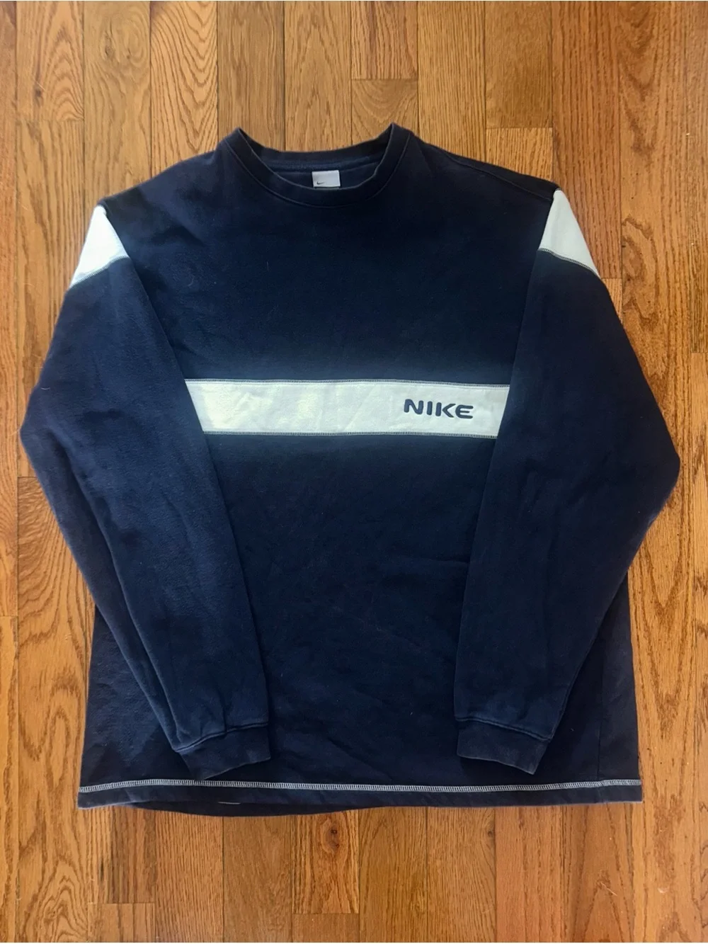 Nike Vintage Navy Crewneck Size 2XL